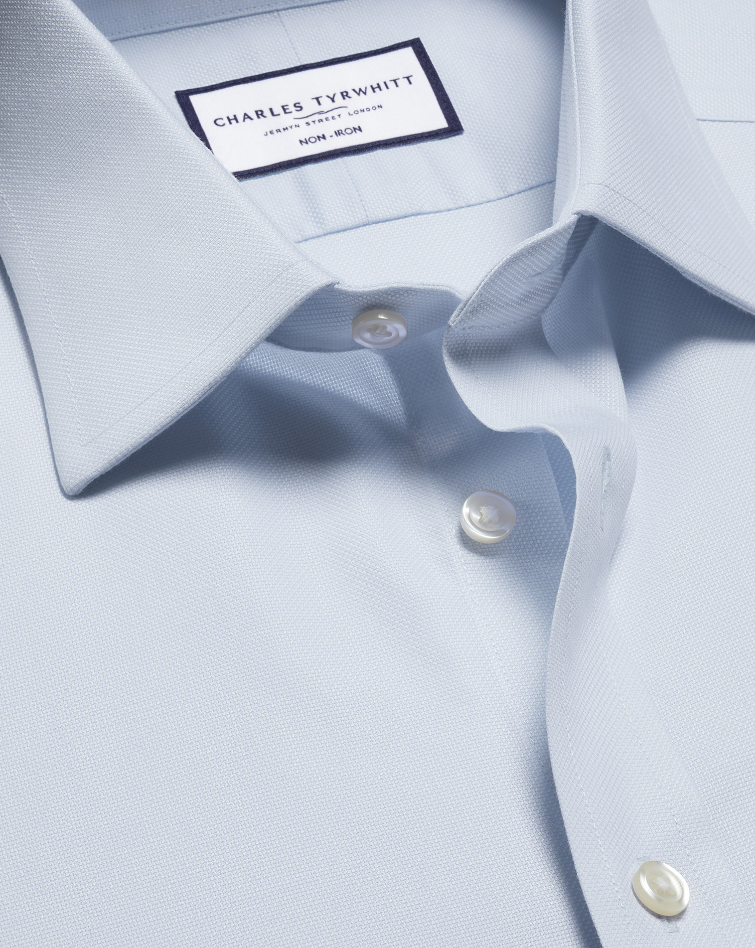 FOX0003CEB_COLLAR_DETAIL