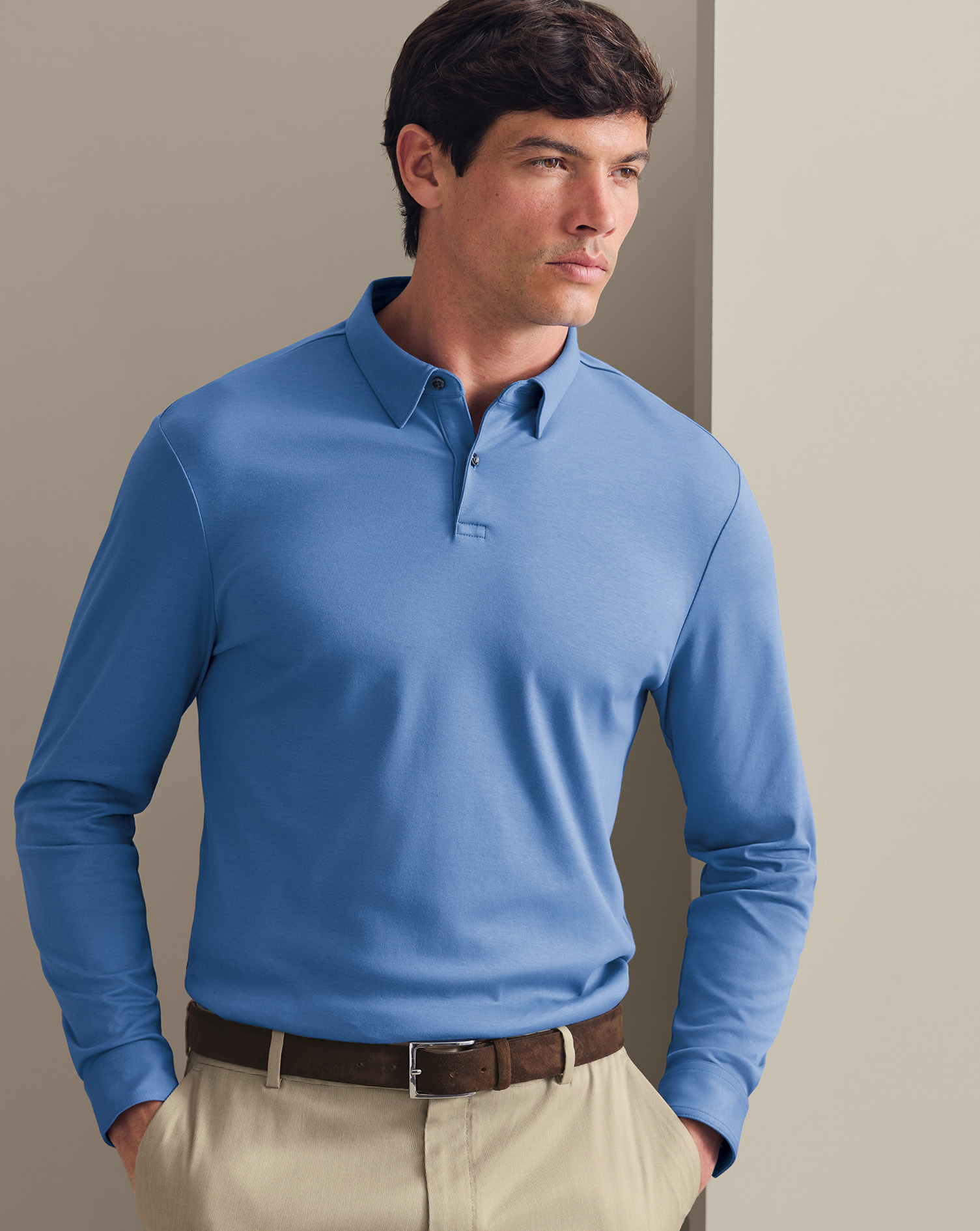 JEP0326CFW_MODEL_TUCKED_01