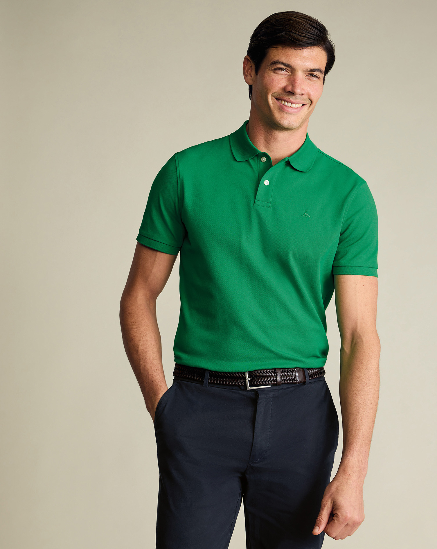 JEP0459BGN_MODEL_TUCKED_01