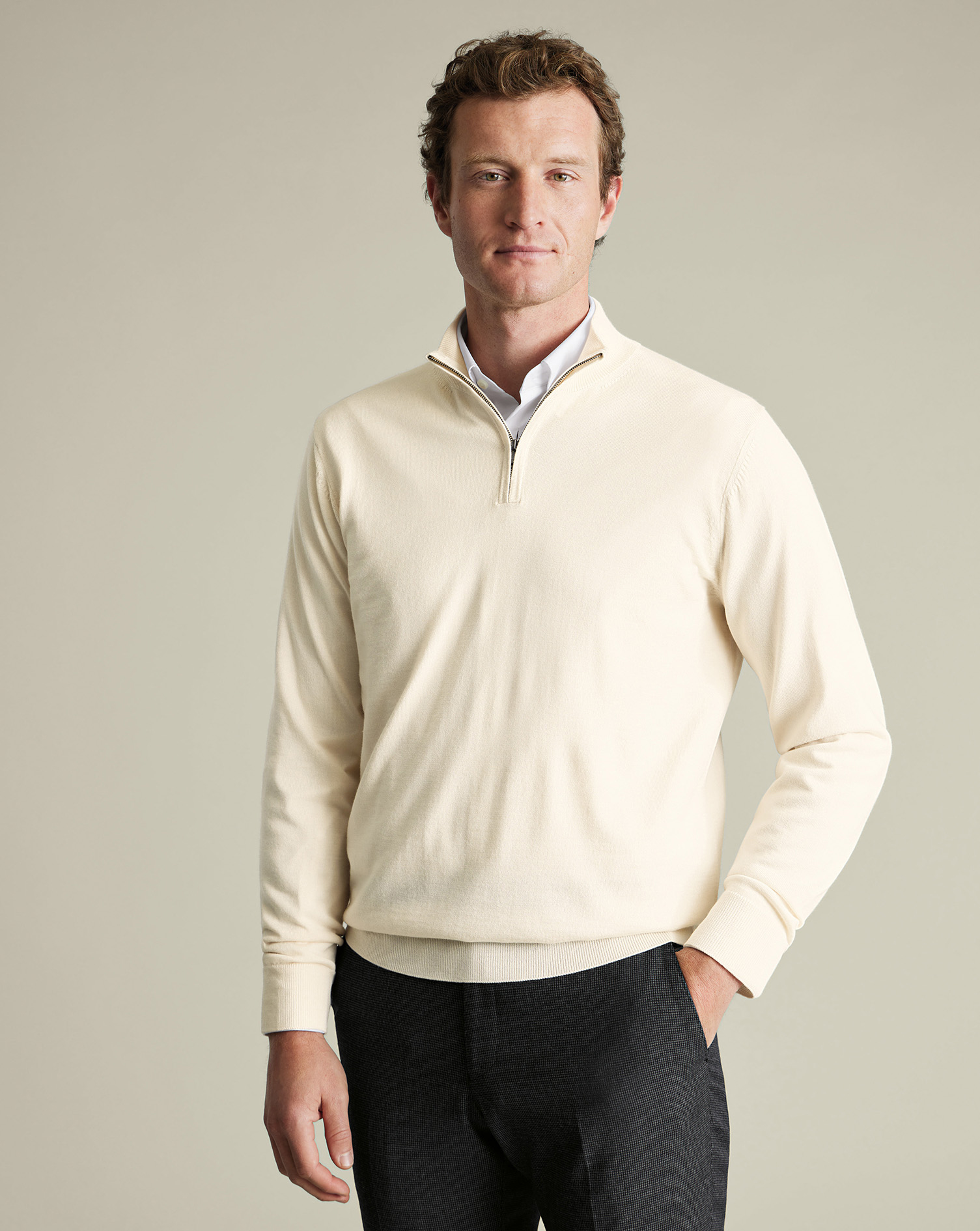 KNM0005CRM_MODEL_FRONT