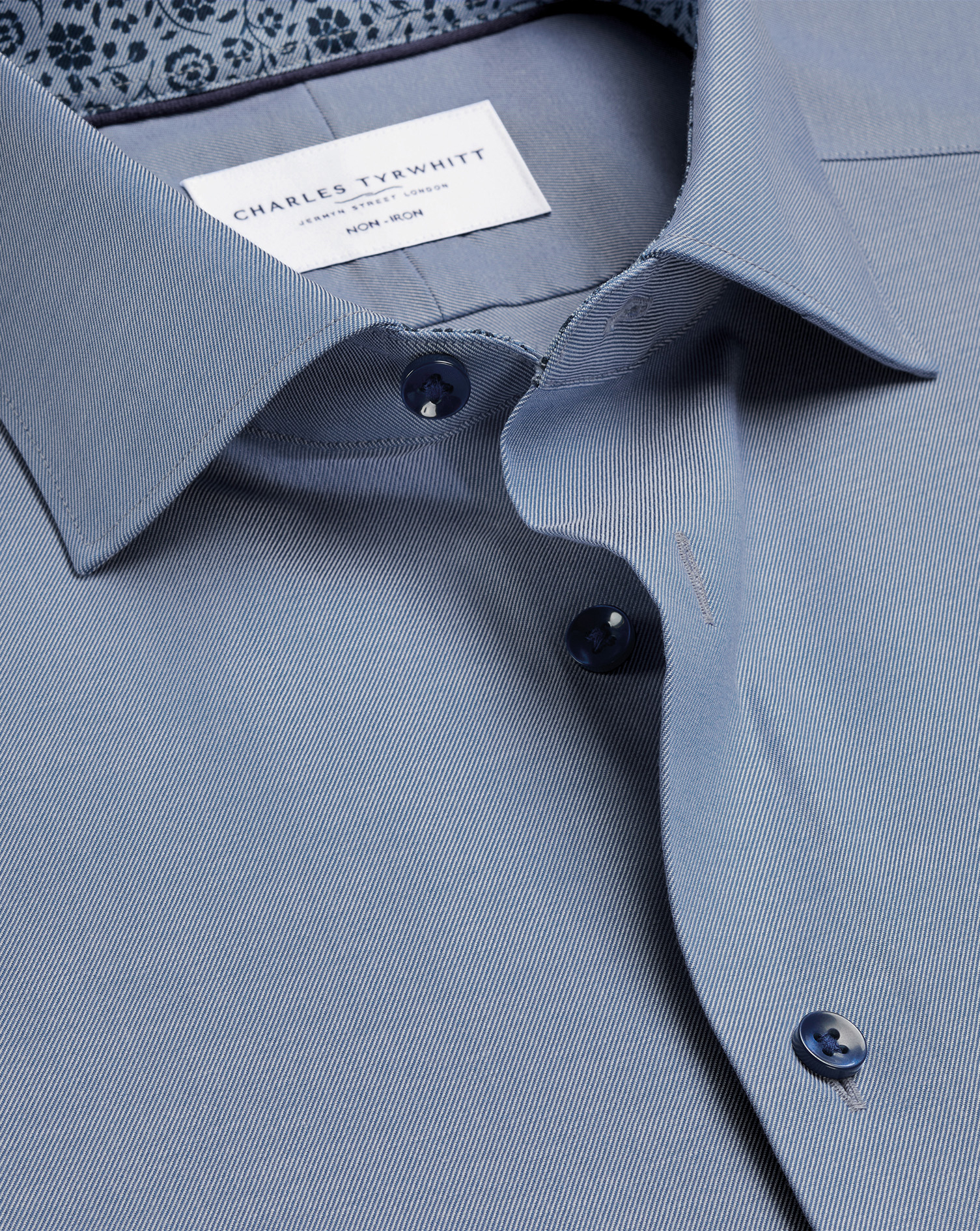 SCS0096STL_COLLAR_DETAIL_01