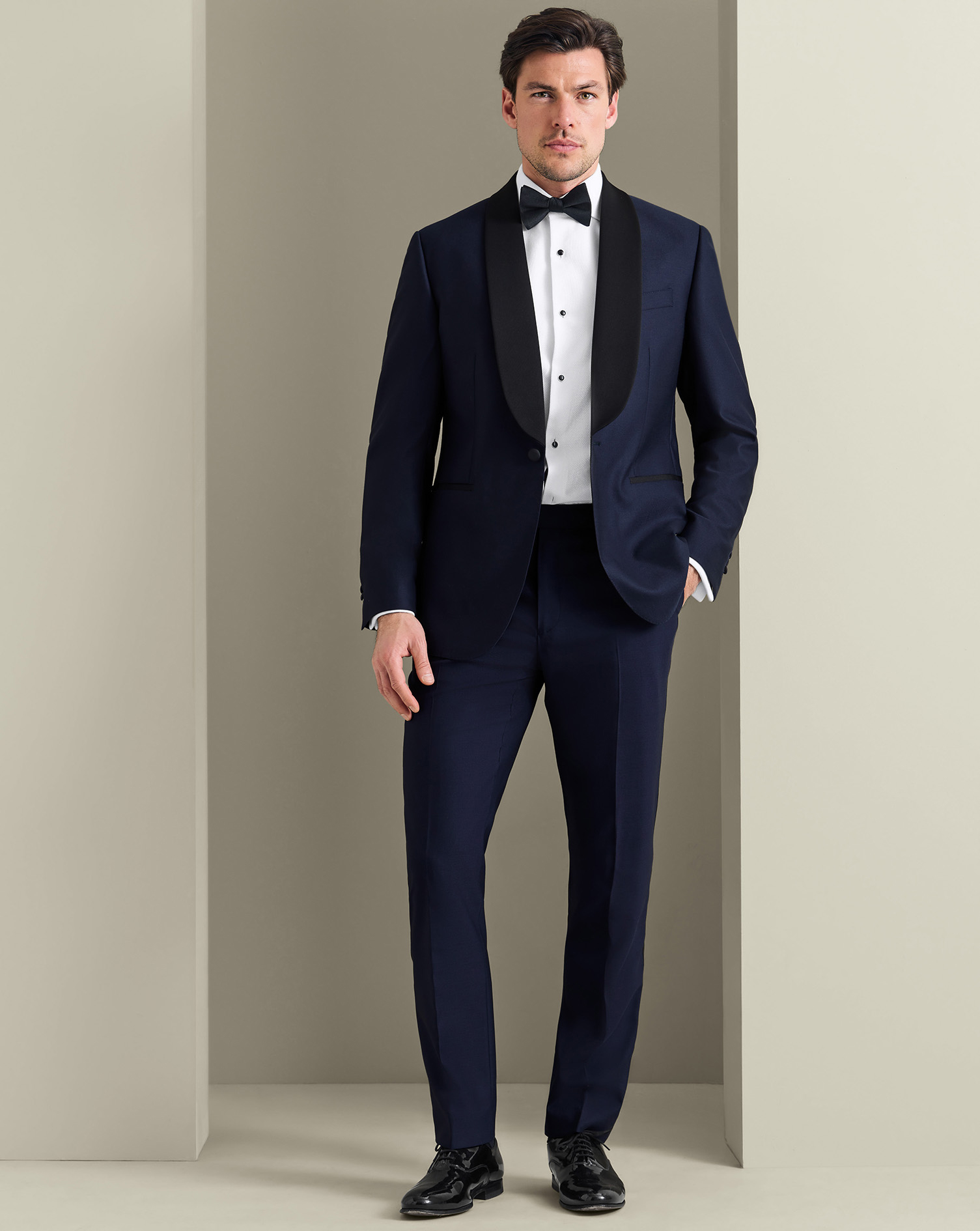 SUD43DNY_MODEL_FRONT_01