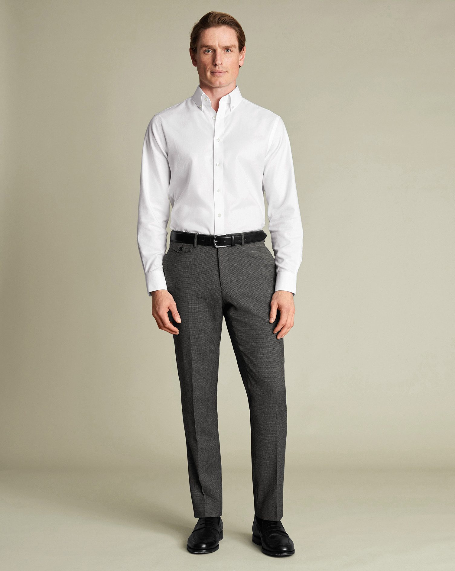 TRT0441SLG_MODEL_FULL_FRONT